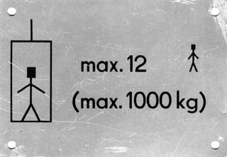 elevator sign found by YorkT, collection of Rolf Langebartels, 1999